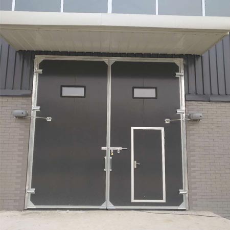 工業(yè)平開門01