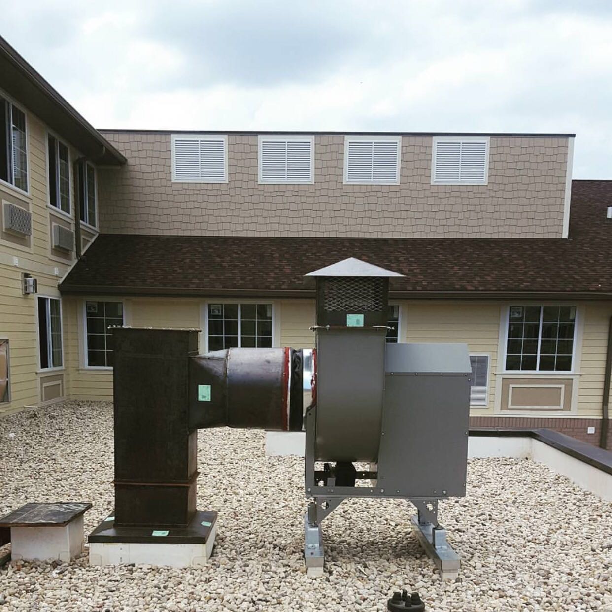 管道風(fēng)機(jī)的特點(diǎn)有哪些? 管道風(fēng)機(jī)的特點(diǎn)有哪些?